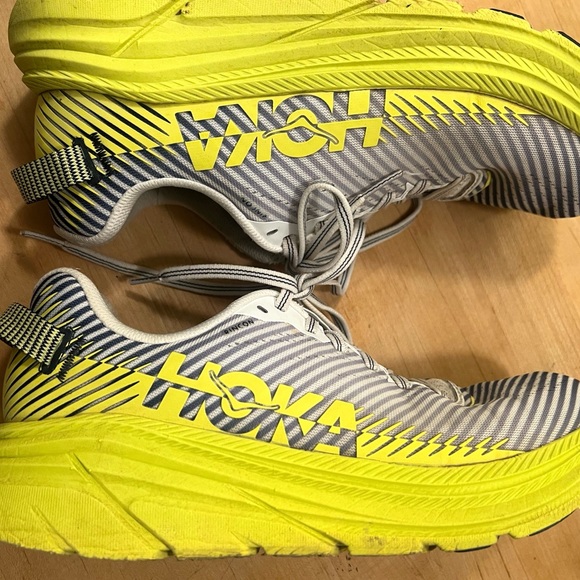 Women’s Hoka running shoes - Picture 2 of 4